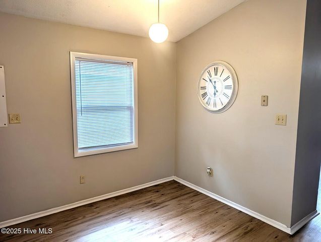 112 Twinwood Drive, Jacksonville, NC 28546