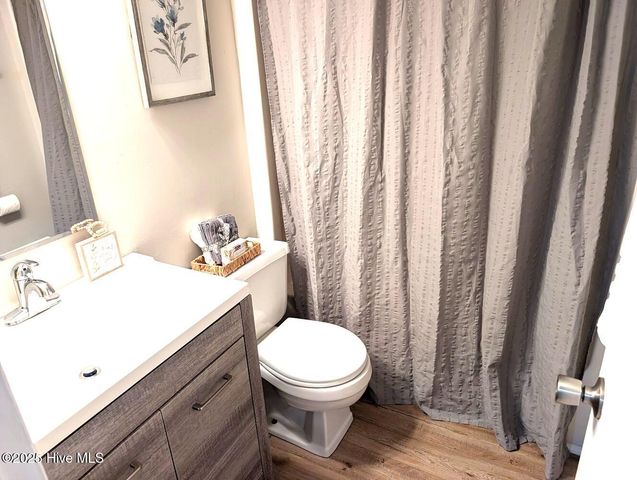 112 Twinwood Drive, Jacksonville, NC 28546