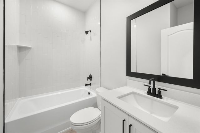 242 SW Glen Road, Port St. Lucie, FL 34953