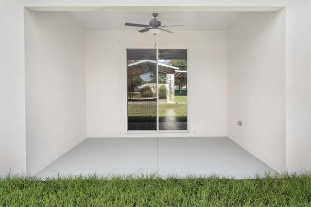 242 SW Glen Road, Port St. Lucie, FL 34953