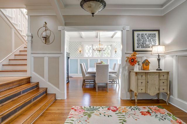 306 Prairie Avenue, Cleburne, TX 76033