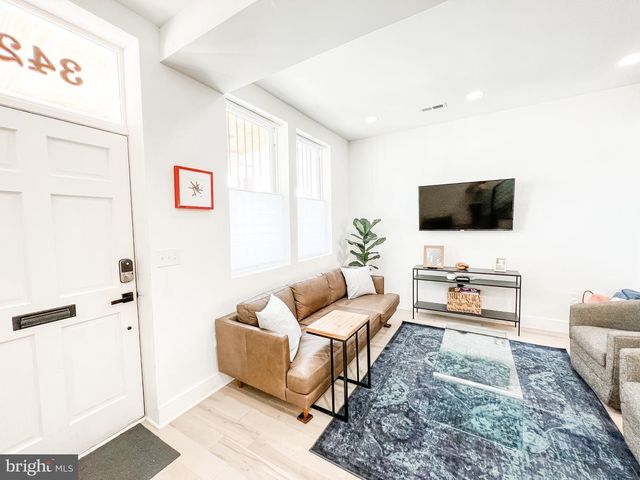 3424 9TH ST NE, Washington, DC 20017