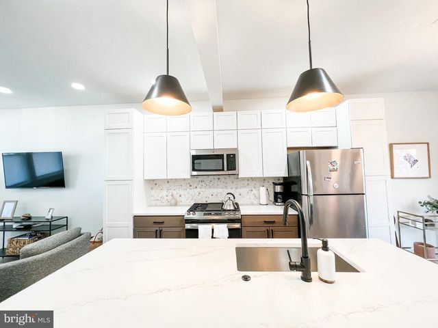 3424 9TH ST NE, Washington, DC 20017