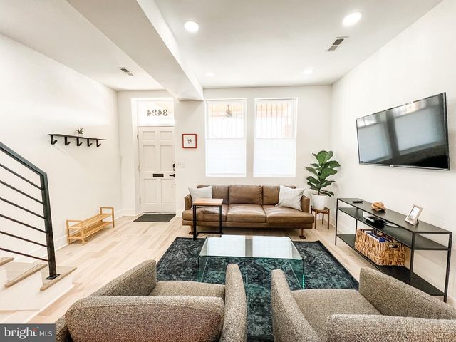 3424 9TH ST NE, Washington, DC 20017