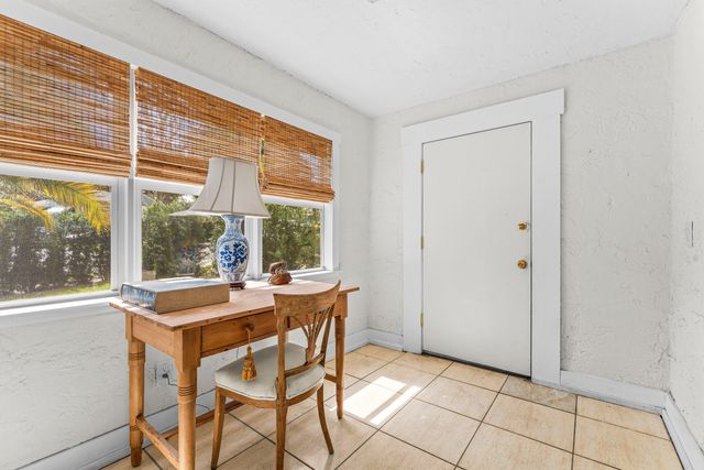 825 34th Street, West Palm Beach, FL 33407