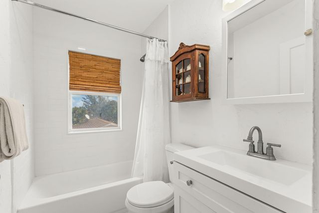 825 34th Street, West Palm Beach, FL 33407