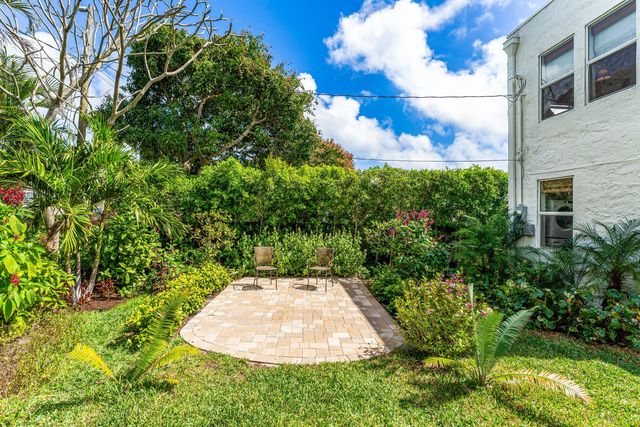 825 34th Street, West Palm Beach, FL 33407