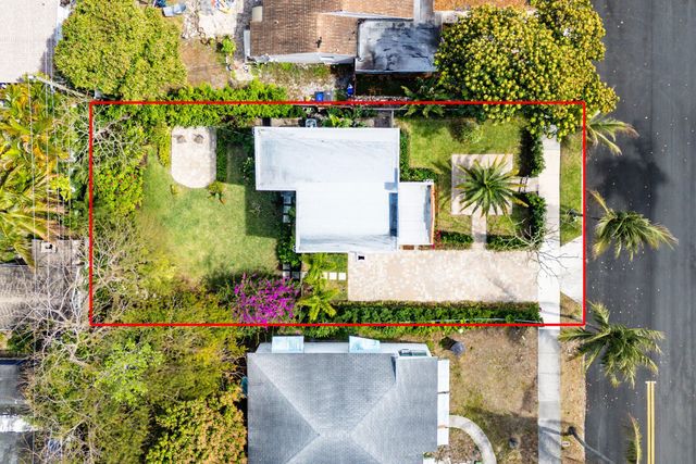 825 34th Street, West Palm Beach, FL 33407