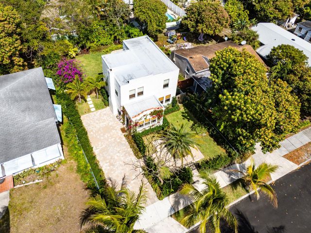 825 34th Street, West Palm Beach, FL 33407