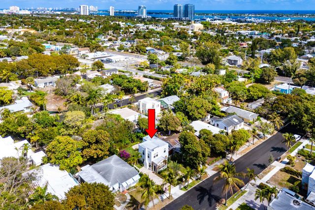 825 34th Street, West Palm Beach, FL 33407