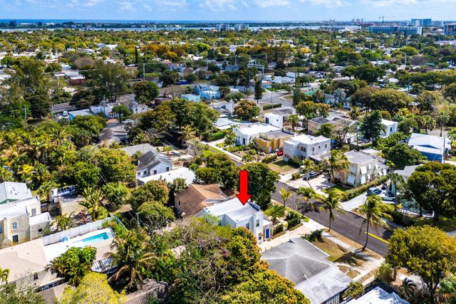 825 34th Street, West Palm Beach, FL 33407