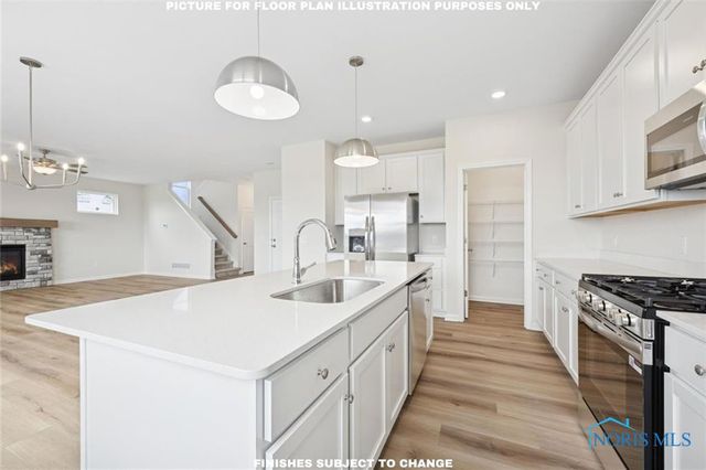 134 Valley Hall Drive, Perrysburg, OH 43551