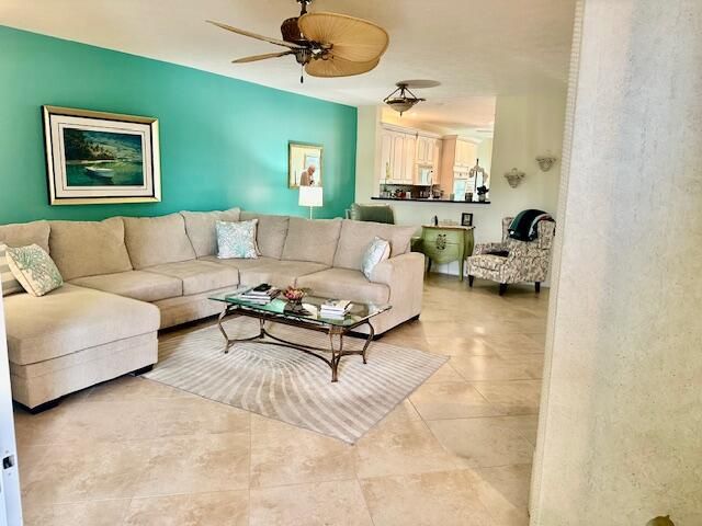 2183 SE Wild Meadow Circle, Port St. Lucie, Port St Lucie, FL 34952