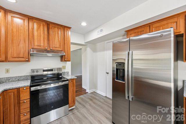 11140 Painted Tree Road, Charlotte, NC 28226