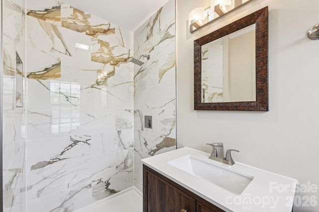 11140 Painted Tree Road, Charlotte, NC 28226