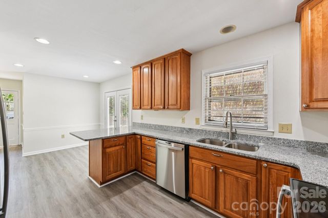 11140 Painted Tree Road, Charlotte, NC 28226