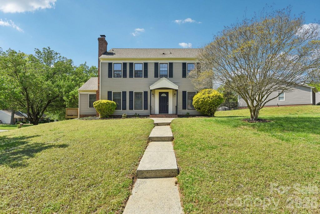 11140 Painted Tree Road, Charlotte, NC 28226