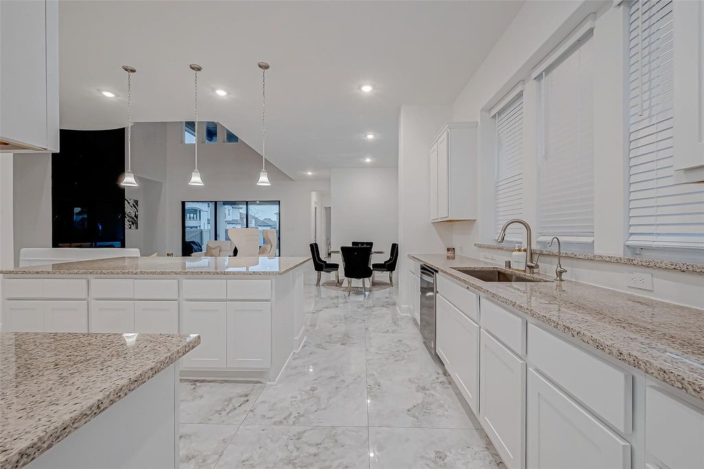 Image 17 of property listing at 2614 Page Mandarin Place, Richmond, TX 77406