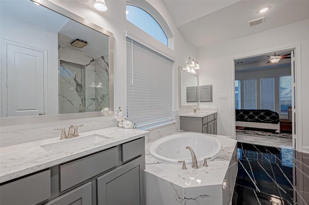 Image 33 of property listing at 2614 Page Mandarin Place, Richmond, TX 77406