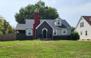 2400 Alby Street, Alton, IL 62002