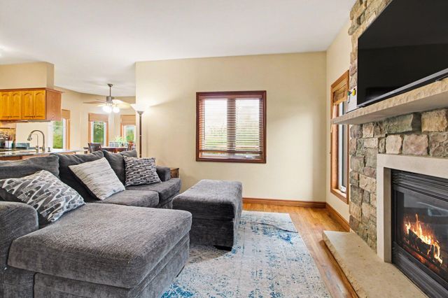8060 Fox Tail Court, Ypsilanti, MI 48197