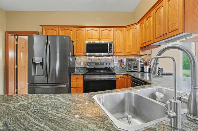 8060 Fox Tail Court, Ypsilanti, MI 48197