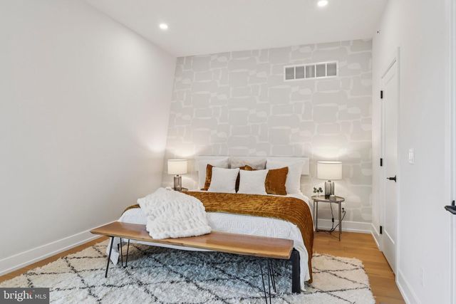 3411 W LIPPINCOTT ST, Philadelphia, PA 19132