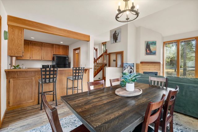 17894 Red Cedar Lane, Sunriver, OR 97707