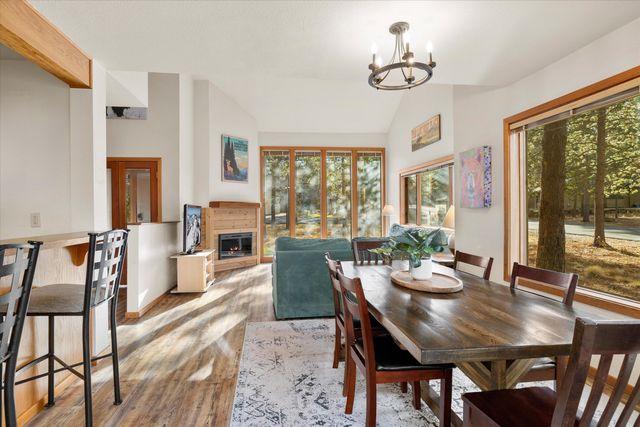 17894 Red Cedar Lane, Sunriver, OR 97707