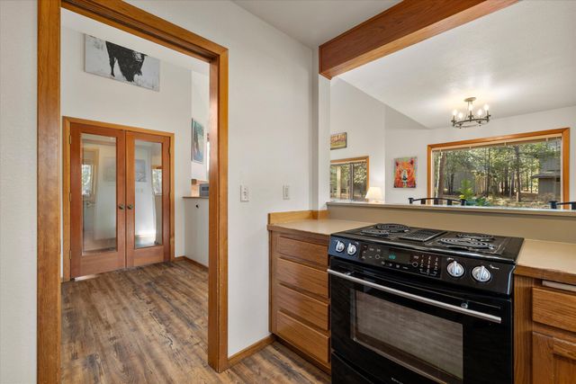 17894 Red Cedar Lane, Sunriver, OR 97707