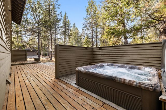 17894 Red Cedar Lane, Sunriver, OR 97707