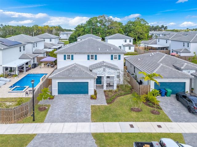 29021 SW 163rd Court, Homestead, FL 33033