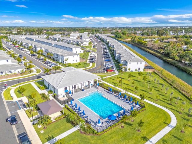 29021 SW 163rd Court, Homestead, FL 33033