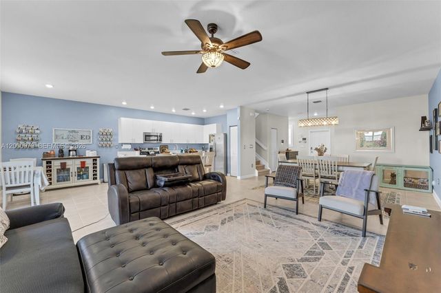 29021 SW 163rd Court, Homestead, FL 33033