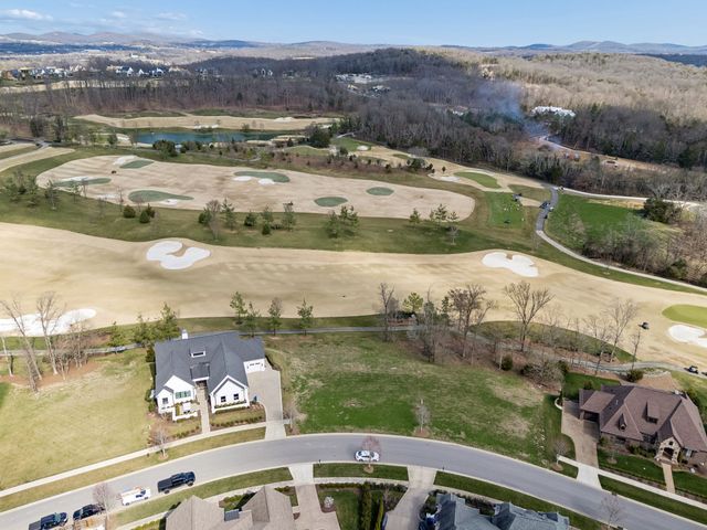 7085 Lanceleaf Dr, College Grove, TN 37046