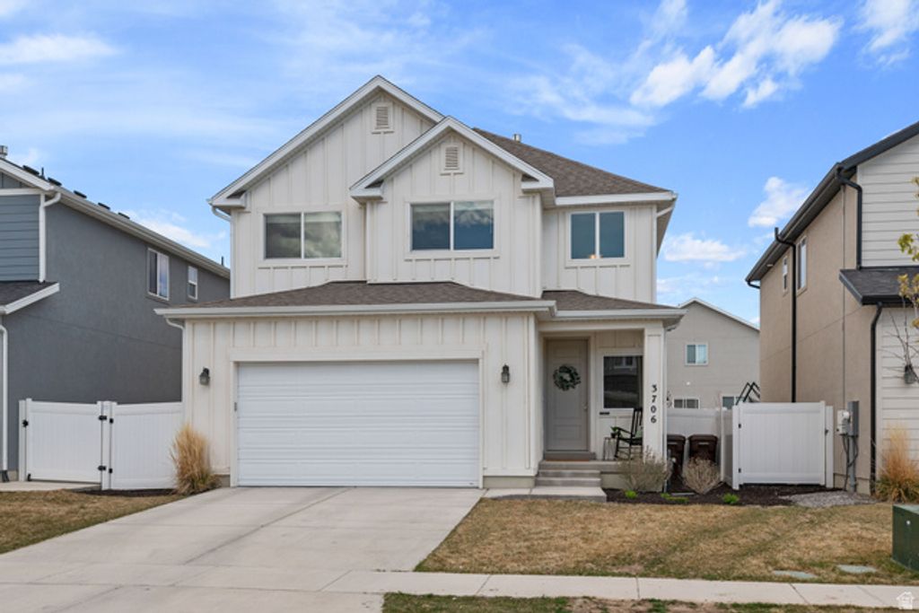 Image 1 of property listing at 3706 N CUADE ST, Eagle Mountain, UT 84005