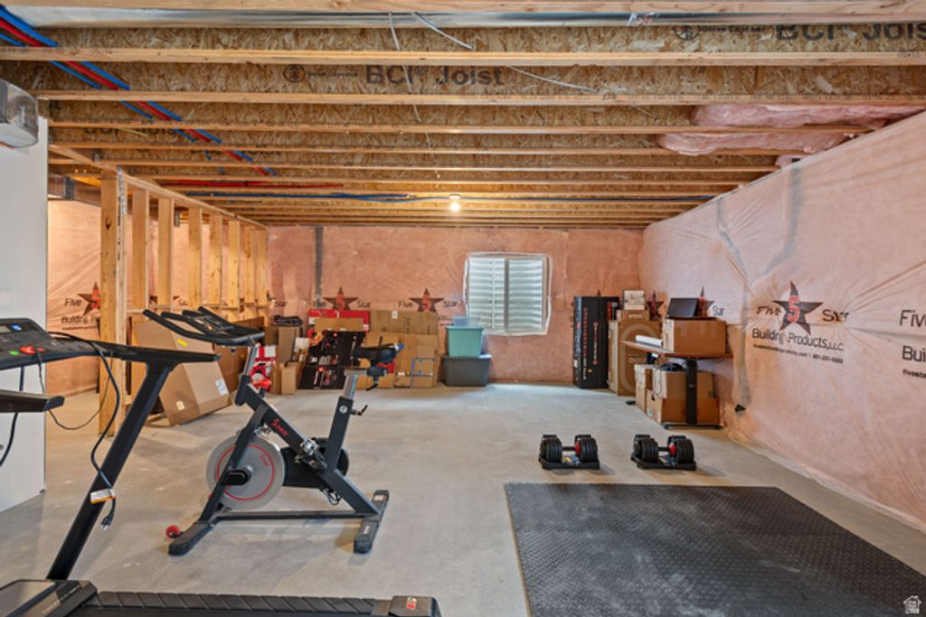 Image 21 of property listing at 3706 N CUADE ST, Eagle Mountain, UT 84005