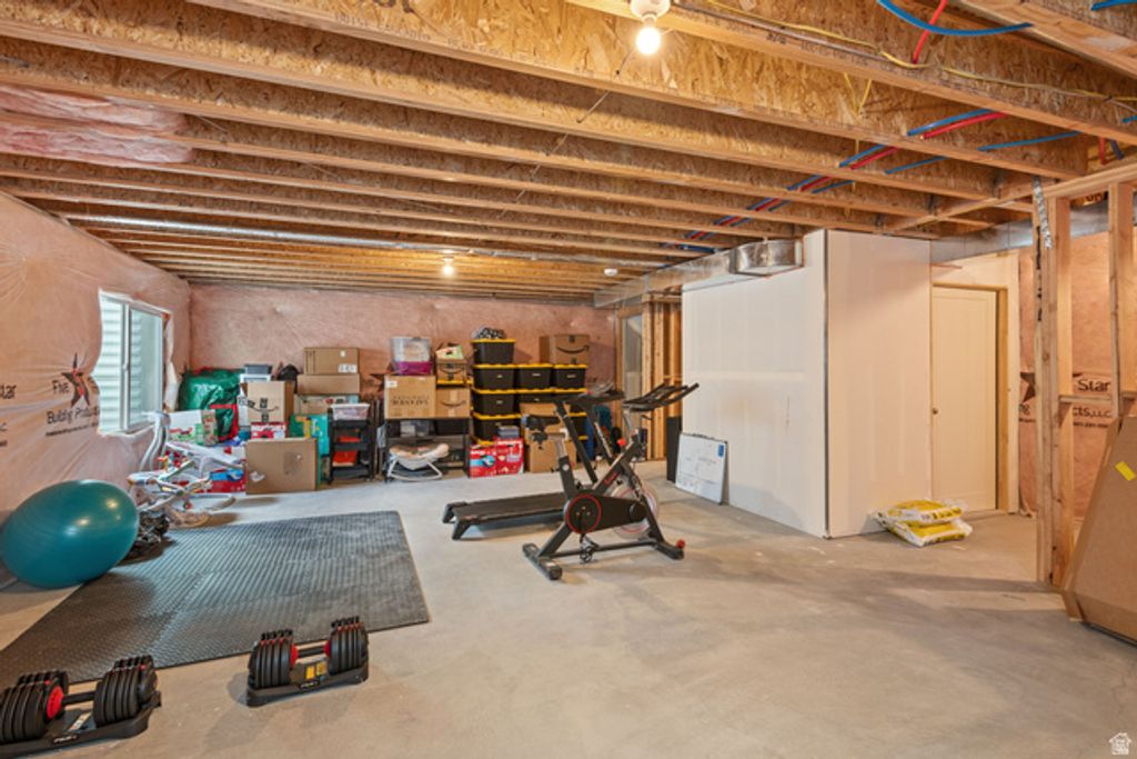 Image 22 of property listing at 3706 N CUADE ST, Eagle Mountain, UT 84005