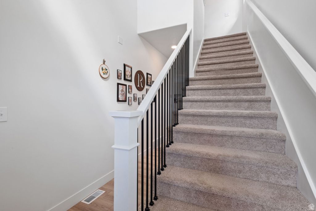 Image 9 of property listing at 3706 N CUADE ST, Eagle Mountain, UT 84005