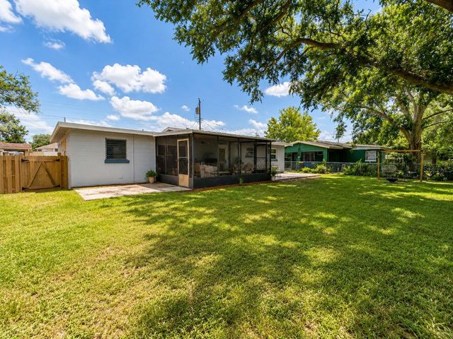 105 MARGARET STREET, Auburndale, FL 33823