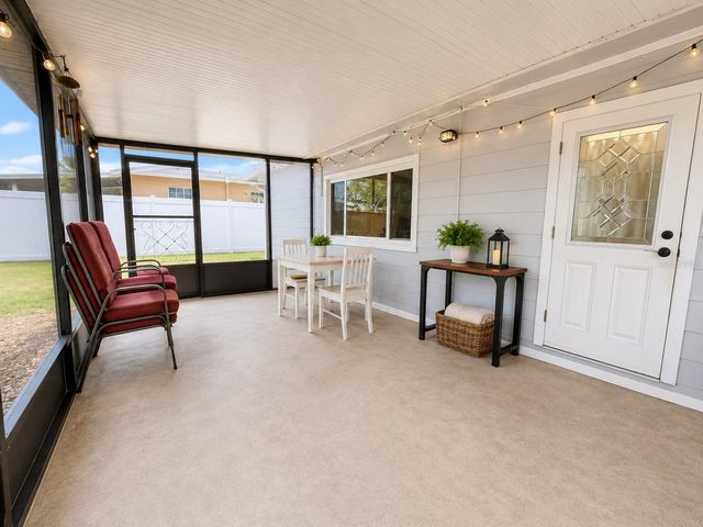 105 MARGARET STREET, Auburndale, FL 33823