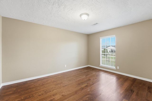 4122 Regency Drive, Houston, TX 77045