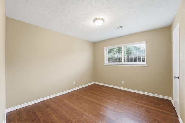 4122 Regency Drive, Houston, TX 77045