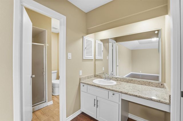 4122 Regency Drive, Houston, TX 77045