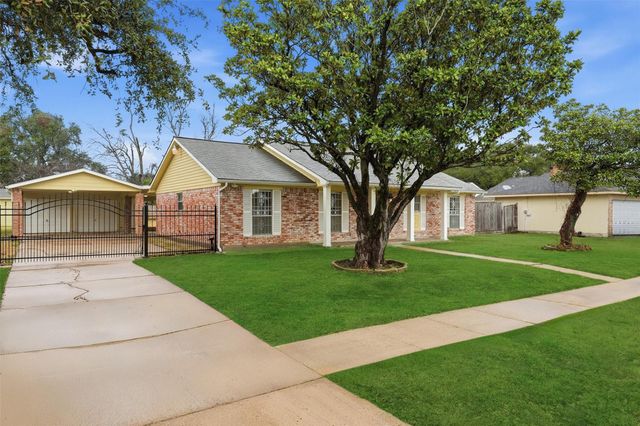 4122 Regency Drive, Houston, TX 77045