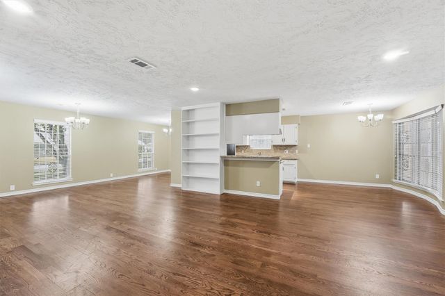 4122 Regency Drive, Houston, TX 77045