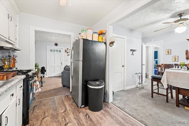 322 St Matthew St, Petersburg, VA 23803