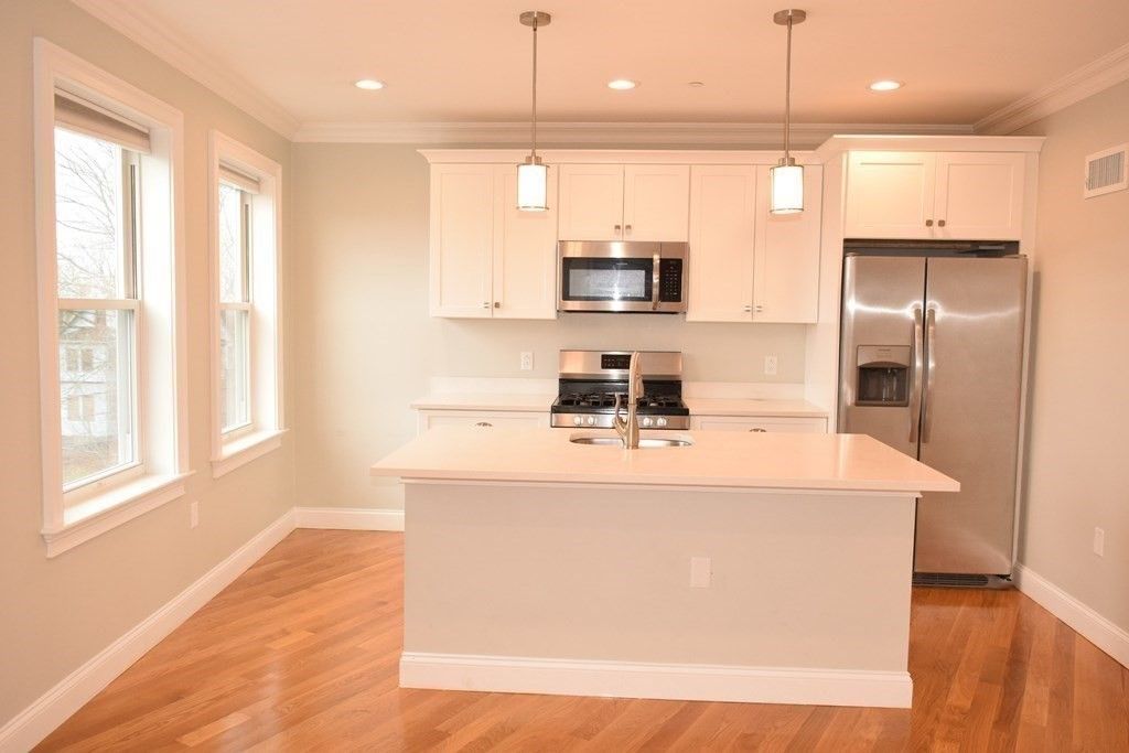 1664 Dorchester Ave 3, Boston, MA 02122