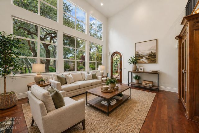 9738 Rim Rock Cir, Loomis, CA 95650