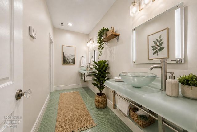 9738 Rim Rock Cir, Loomis, CA 95650